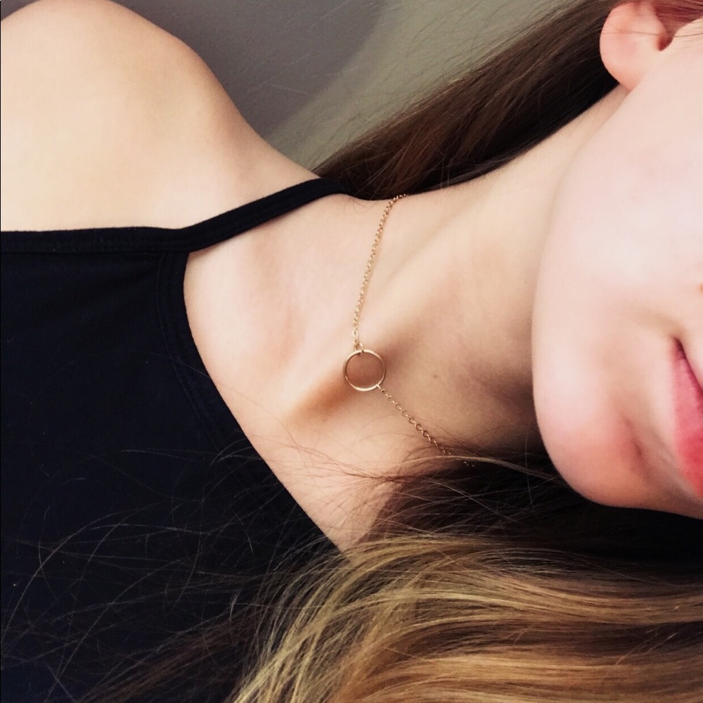 Circle gold choker necklace✨